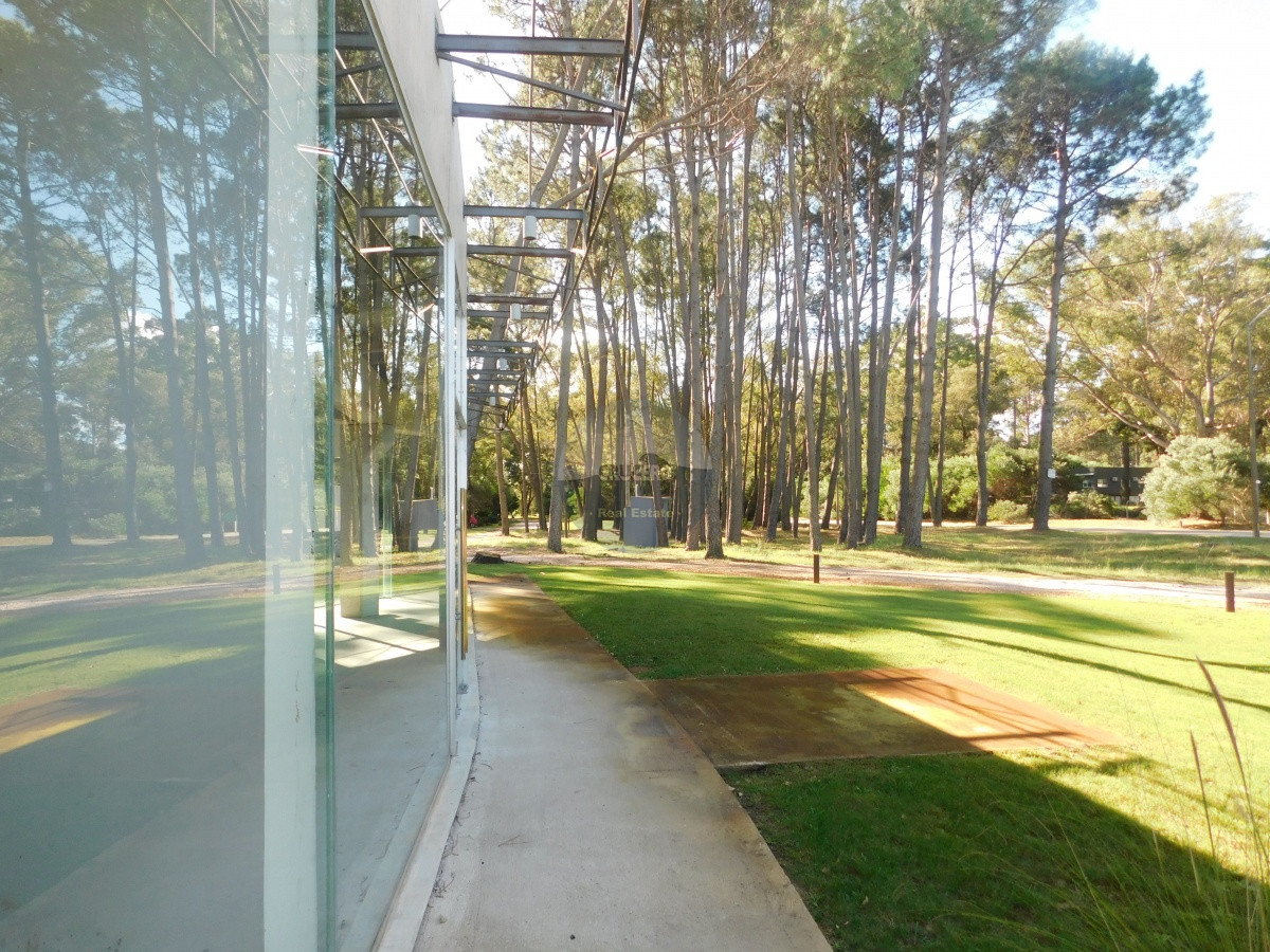 Local Comercial ID.5774 - LOCAL A LA VENTA Y ALQUILER EN SOLANAS