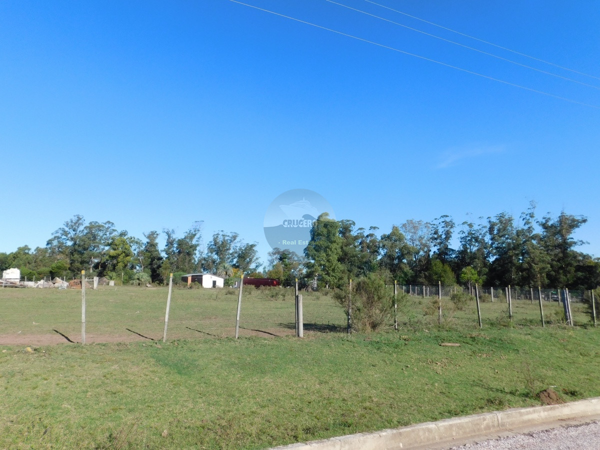 Terreno ID.5447 - VENTA TERRENO EN BARRIO LOS AROMOS - MALDONADO