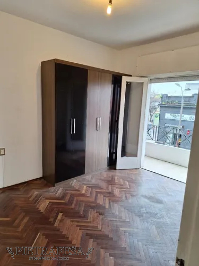 Apartamento ID.13835 - Apartamento en alquiler, sin gastos comunes. 1 dormitorio, 1baño, balcón. Aguada.