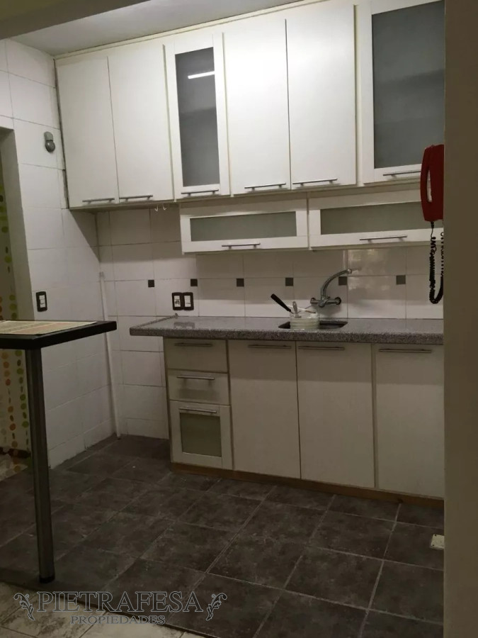 Apartamento ID.11415 - Apto en venta, 1 dormitorio, 1 baño, patio-Cordón.