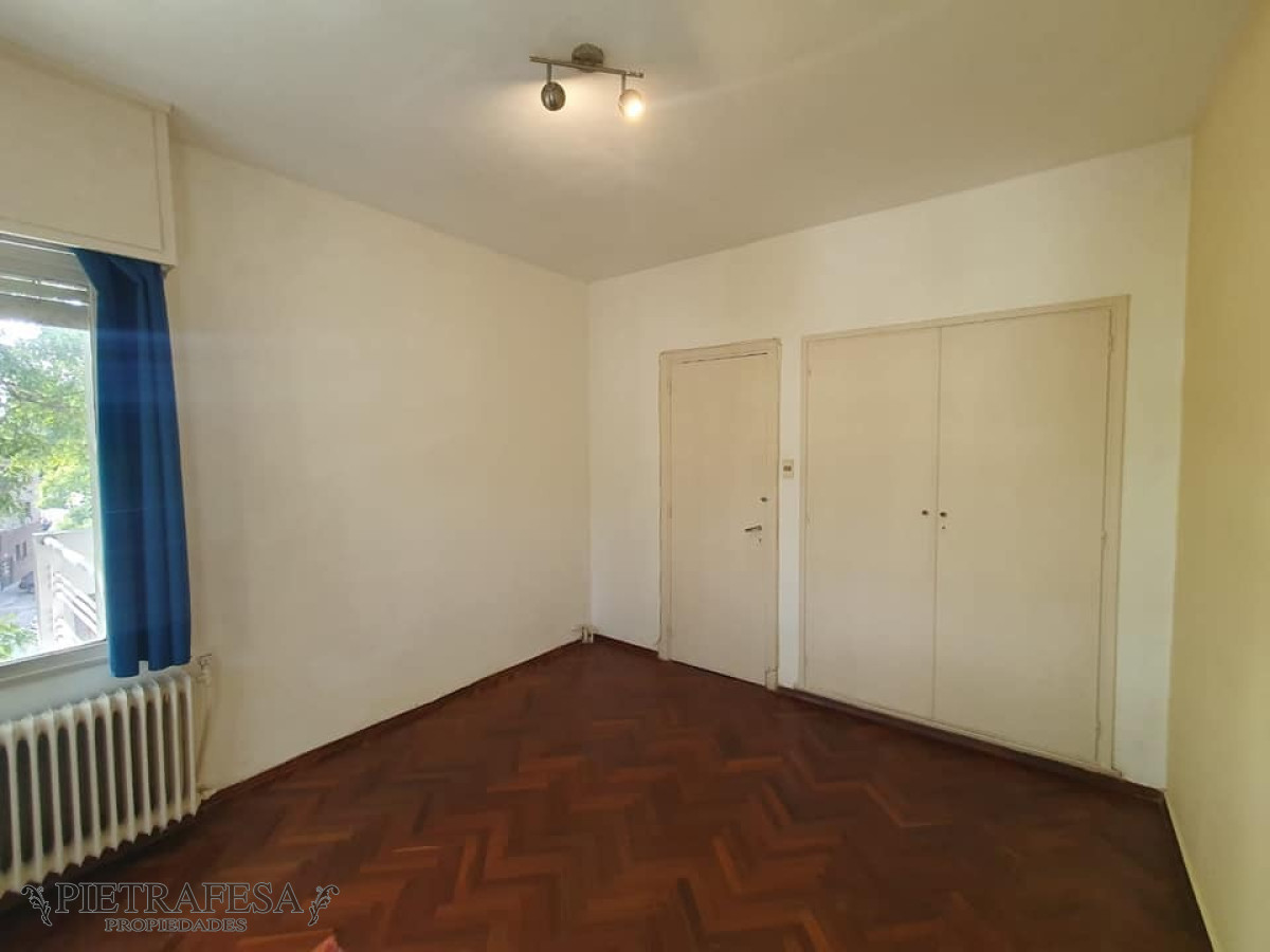 Apartamento ID.6517 - Apartamento en venta 2 dormitorios, 1 baño, terraza y garaje-Av. Ricaldoni- Parque Batlle