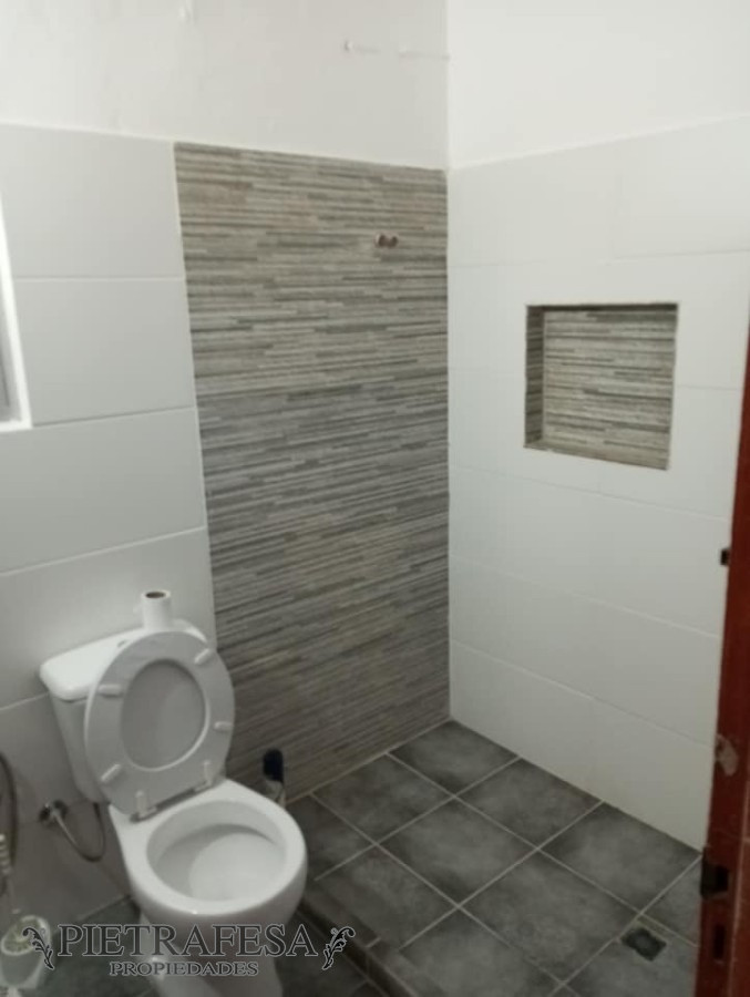 Apartamento ID.10691 - PH en venta 2 dormitorios, 1 baño, patio- Tres Cruces