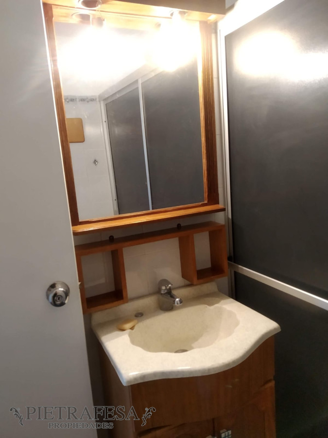 Apartamento ID.8847 - Apartamento en venta, 3 dormitorios, 1 baño. García de Zuñiga, Punta Carretas.