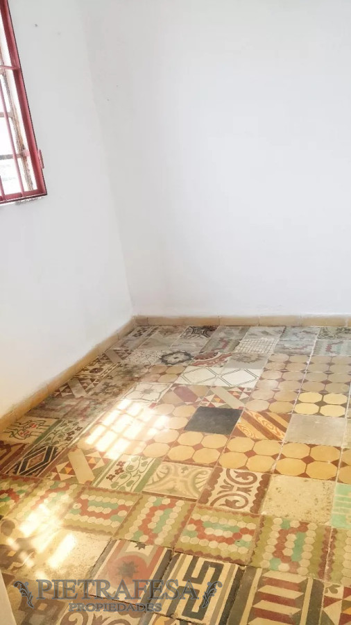 Apartamento ID.11417 - Apto con renta 2 dormitorios, 1 baño, azotea-Goes 