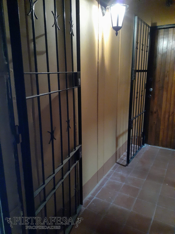 Apartamento ID.10463 - Apto en venta 2 dormitorios, 1 baño- Millán y Lecocq 