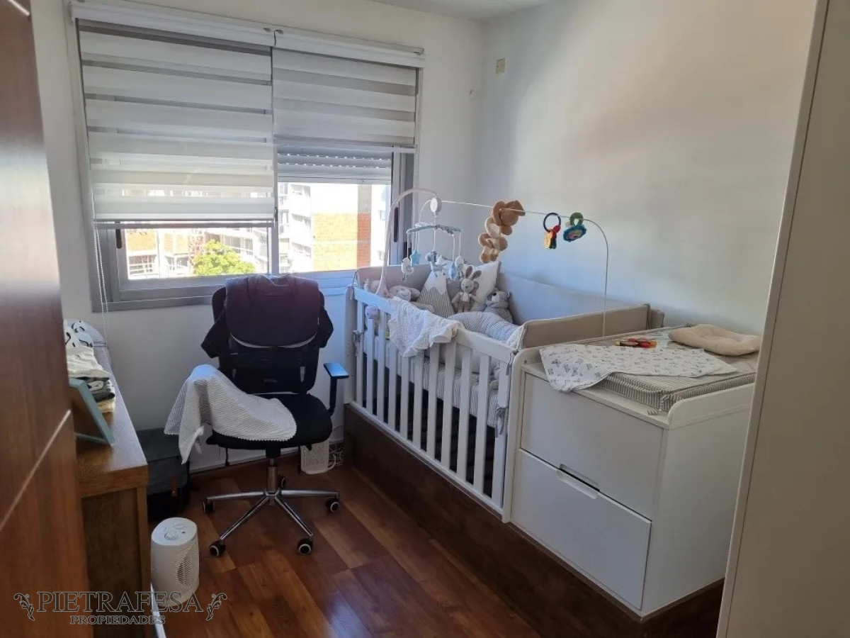 Apartamento ID.3071 - Venta apartamento, 2 dormitorios, 2 baños, cochera, Eduardo Acevedo, Cordón.
