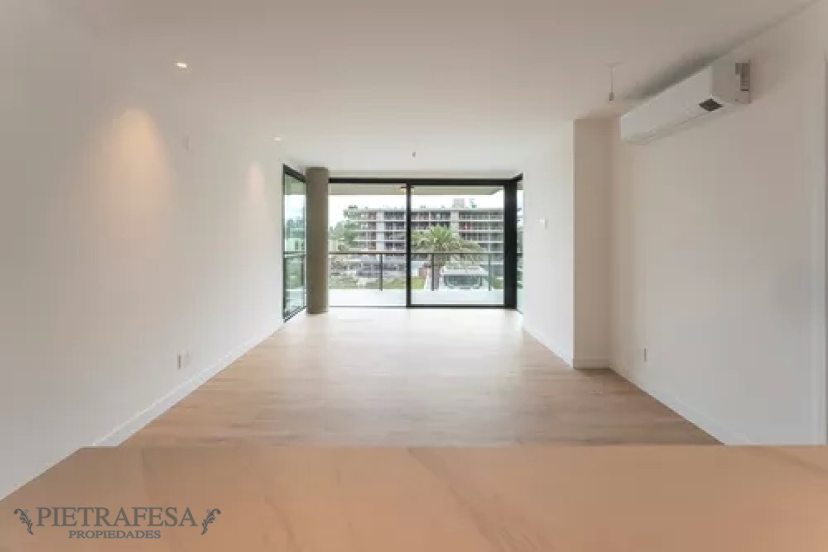 Apartamento ID.10488 - Apto en alquiler, 2dorm, 2baños, terraza, garaje. Parque Miramar.