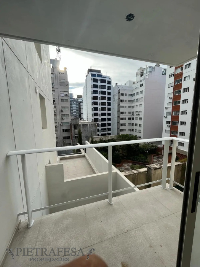 Apartamento ID.11760 - Apto a estrenar 1 dormitorio, 1 baño y terraza-Punta Carretas