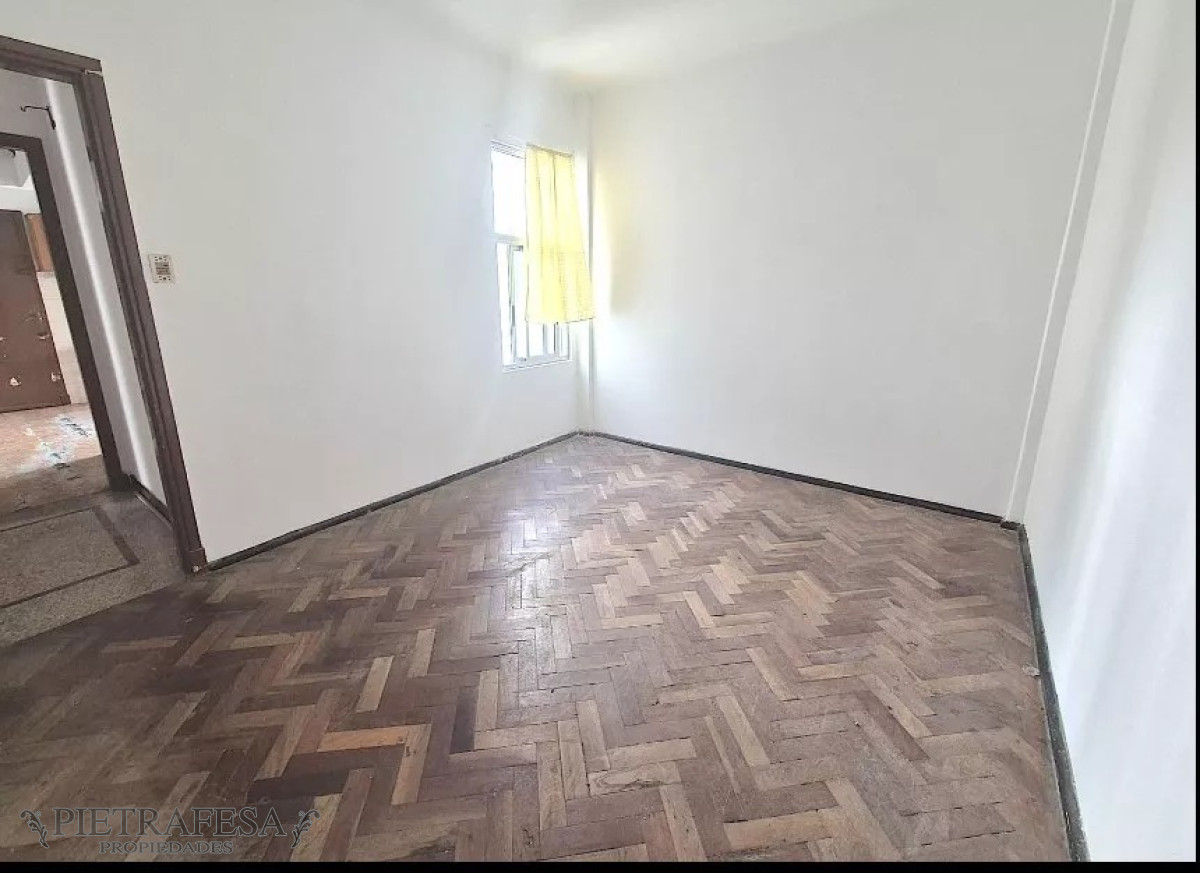 Apartamento ID.13160 - Apto en venta 2 dormitorios, 1 baño- Cordón