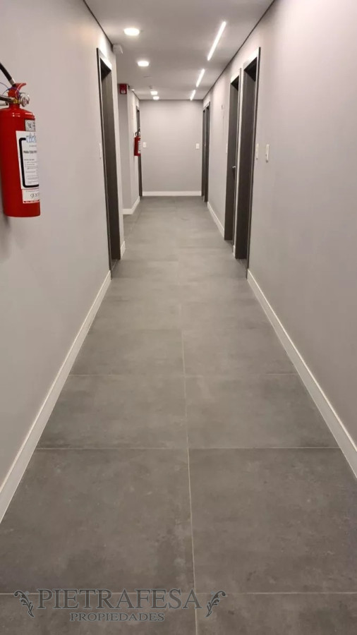 Apartamento ID.12620 - Monoambiente amueblado en venta con garaje- Pocitos 