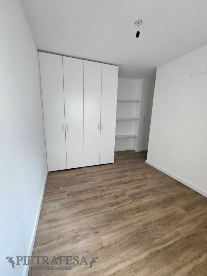 Apartamento ID.13204 - Apto a estrenar 2 dormitorios, 1 baño y terraza-Centro