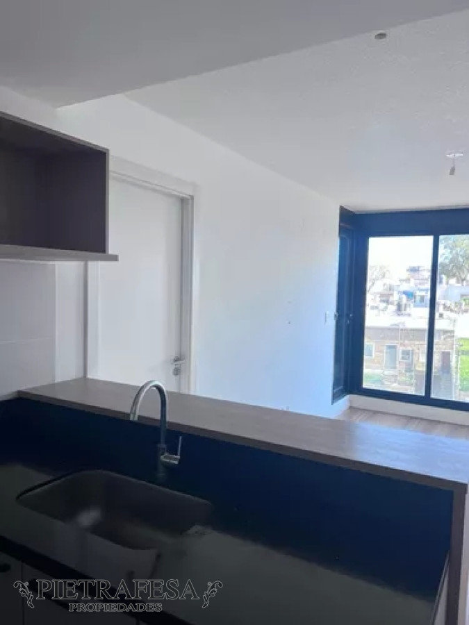 Apartamento ID.13389 - Apto en venta con renta, 1dorm, 1 baño- La Blanqueada