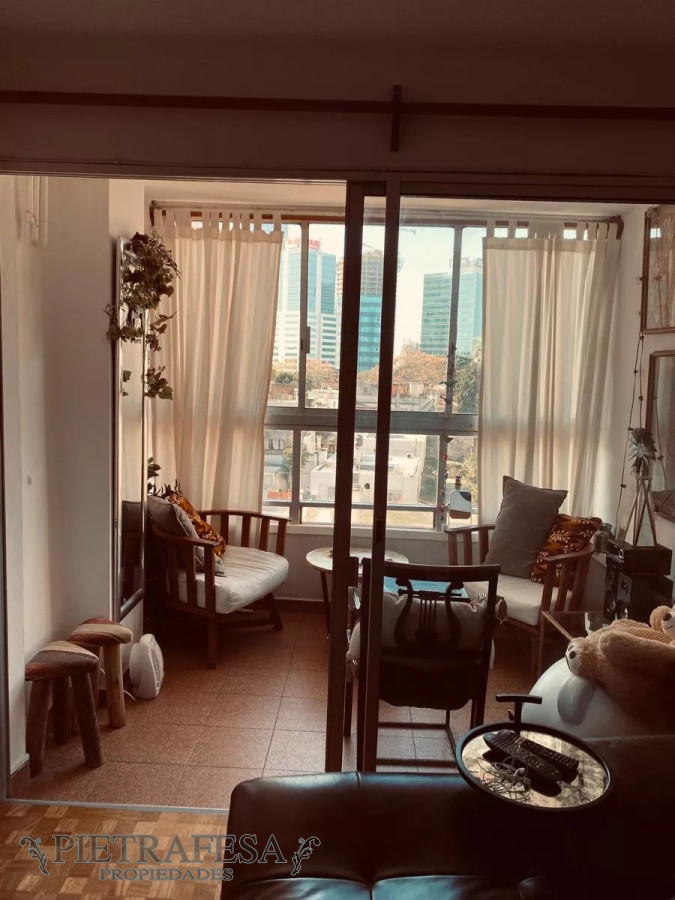 Apartamento ID.10719 - Apto con renta en venta 1 dormitorio, 1 baño y terraza -Pocitos