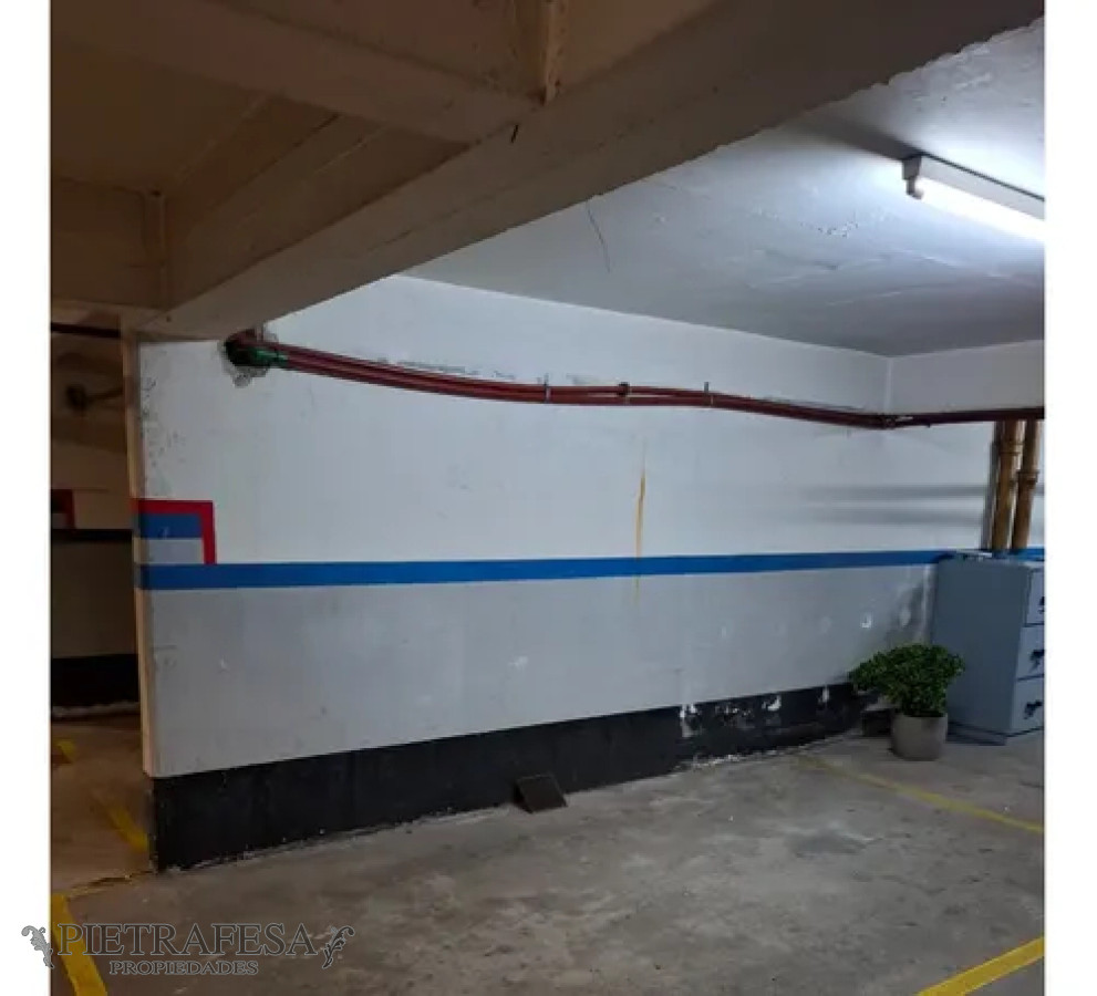 Apartamento ID.13822 - Apartamento en alquiler, 1 dormitorio, 1 baño, balcón, garaje. Punta Carretas