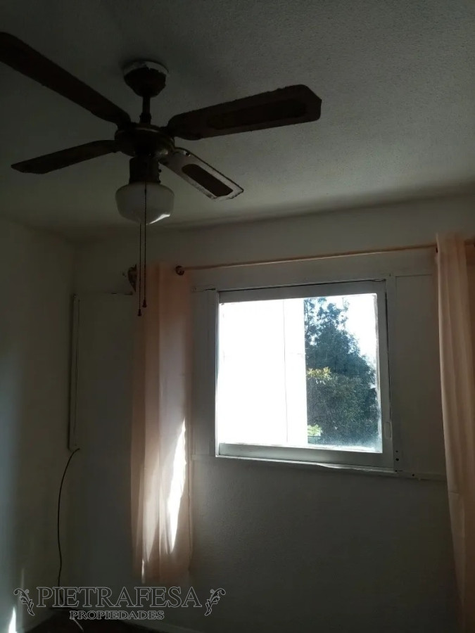 Apartamento ID.1966 - Apartamento en venta con renta Euskal Erria 70, 2 dormitorios 1 baño-Malvin Norte
