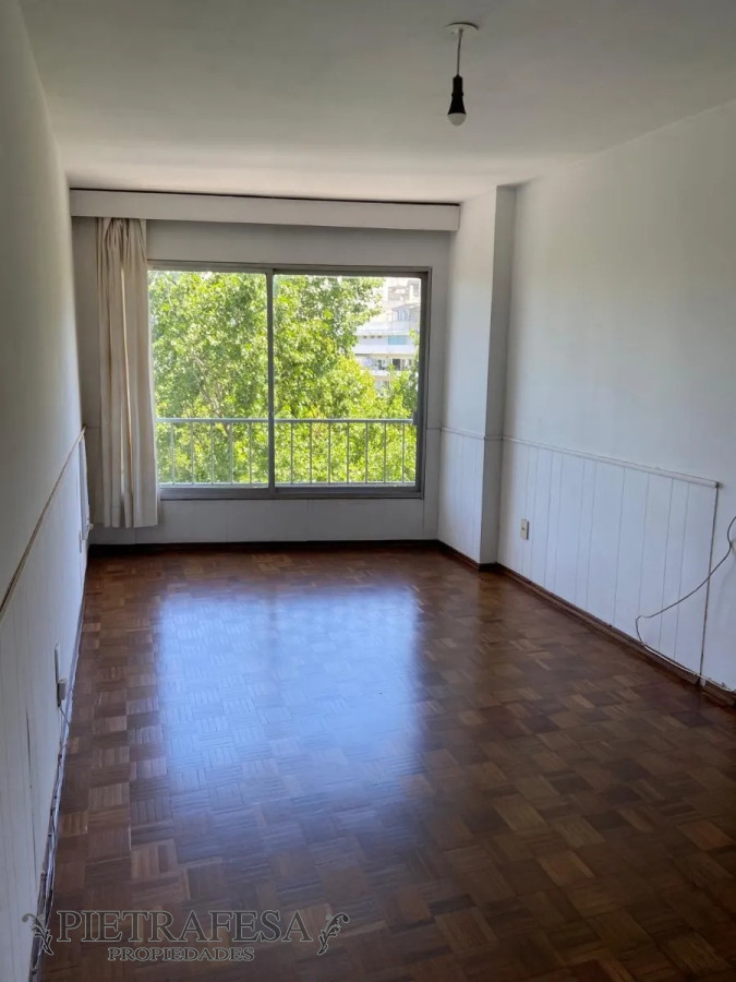 Apartamento ID.13824 - Apto ideal inversión con buena renta, 1 dormitorio-  Punta Carretas 