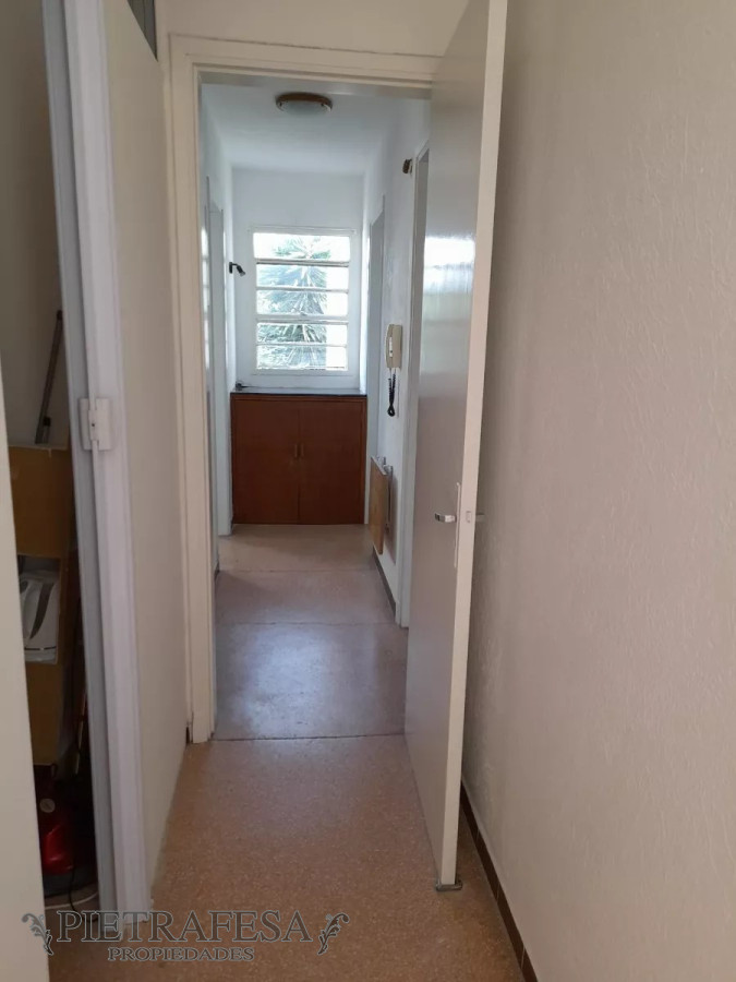 Apartamento ID.6752 - Apartamento en venta con renta 2 dormitorios, 1 baño-Andrés Aguiar -Buceo