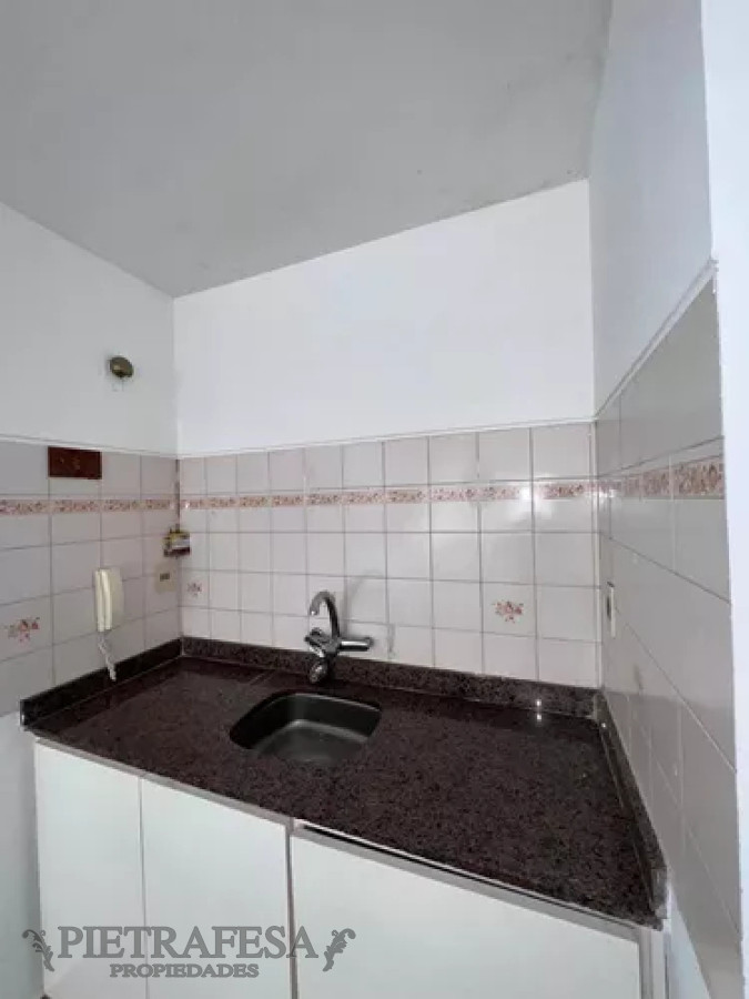 Apartamento ID.9522 - Apartamento en alquiler, mono, 1 baño. Pocitos
