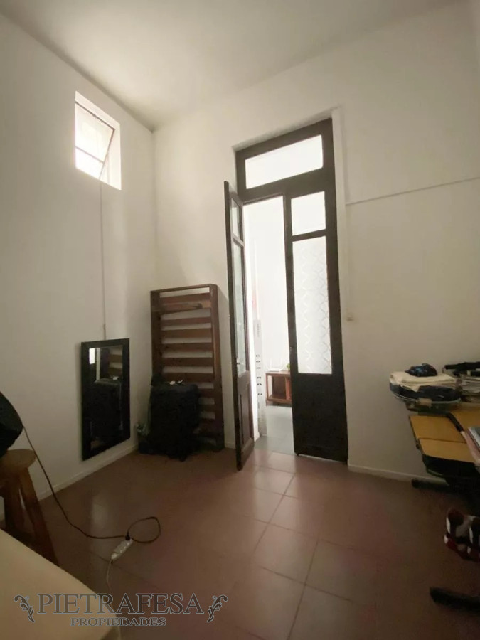 Apartamento ID.12879 - Apto en venta con renta 2 dorm, 1 baño-Aguada