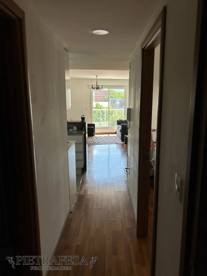 Apartamento ID.8493 - Apartamento en venta con renta 2 dormitorio, 1 baño y garaje- Gaboto- Cordón