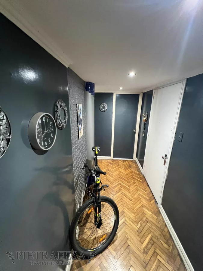 Apartamento ID.12913 - Apto en venta con renta 4 dormitorios, 2 baños-Centro