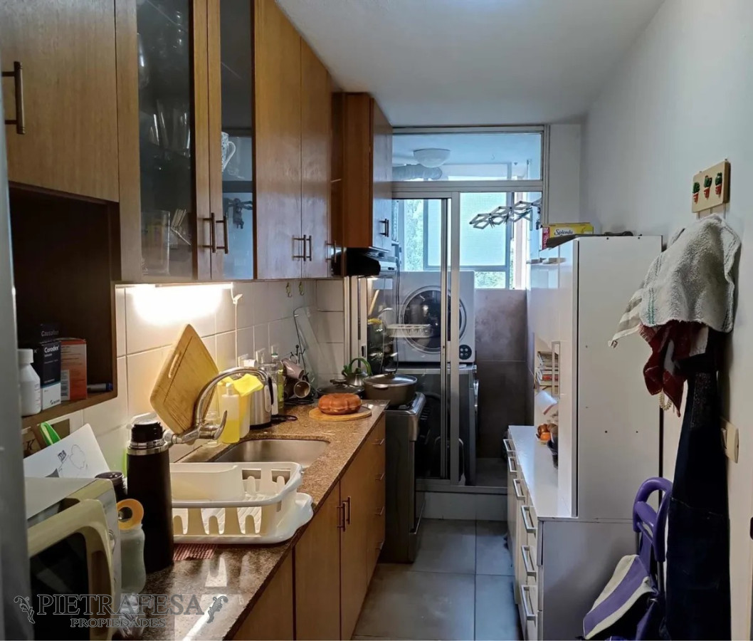 Apartamento ID.4790 - Apartamento en venta  con renta 2 dormitorios, 1 baño y cochera opcional- Canelones- Centro