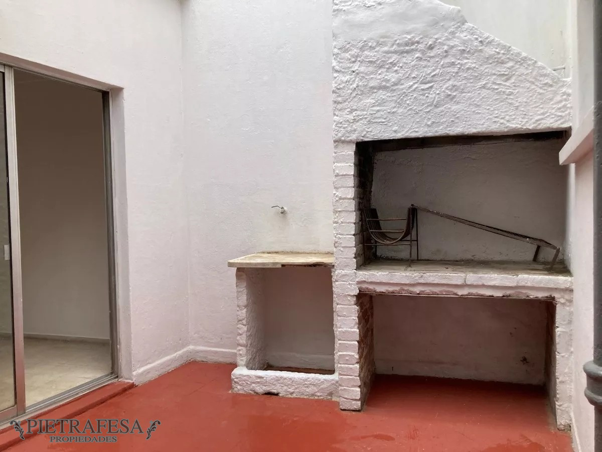 Apartamento ID.9204 - PH de altos en venta, 3 dormitorios, 2 baños, patio -Cordón.