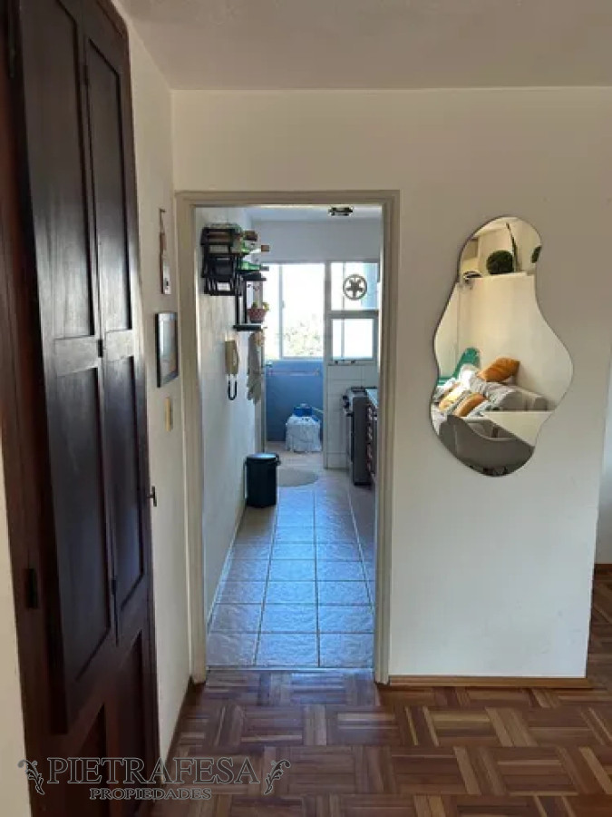 Apartamento ID.13712 - Apartamento en alquiler, 1dormitorio, 1baño, terraza, cochera, amueblado. Pocitos.