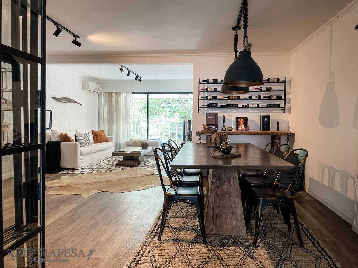 Apartamento ID.8738 - Apto en venta 3 dormitorios, 2 baños, terraza y gje-Pocitos