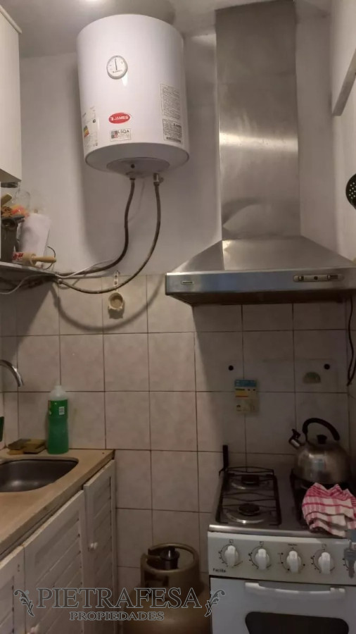 Apartamento ID.13299 - Apartamento en alquiler, 2 dormitorios, 1 baño. Cordón.