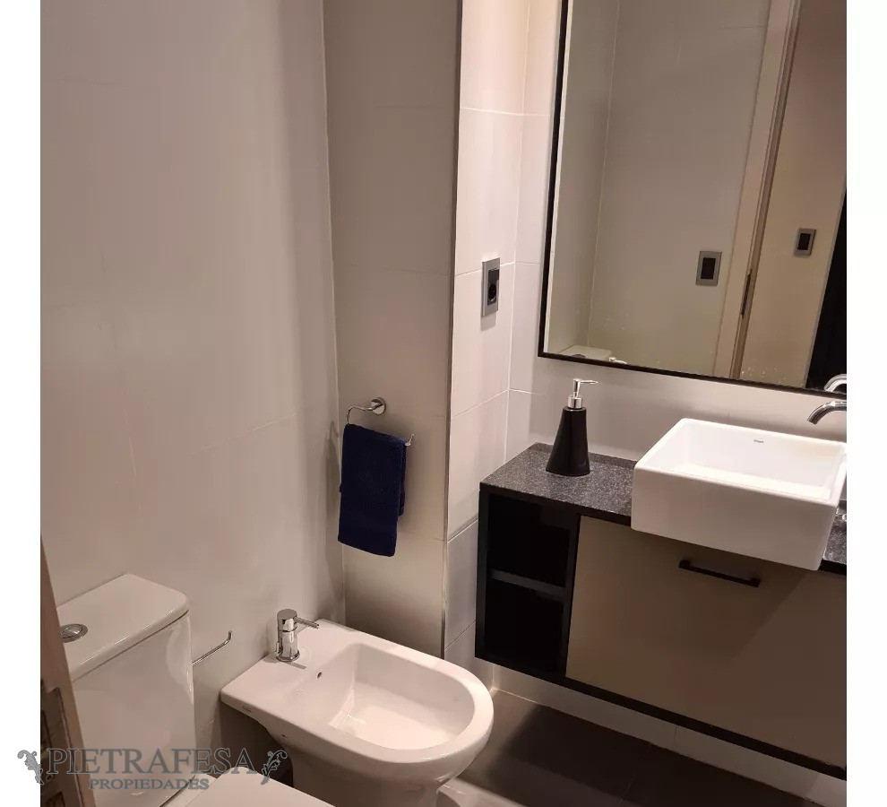 Apartamento ID.7813 - Apartamento en venta, 2 dormitorios, 2 baños, terraza con parrillero y garaje-Marco Bruto, Pocitos.