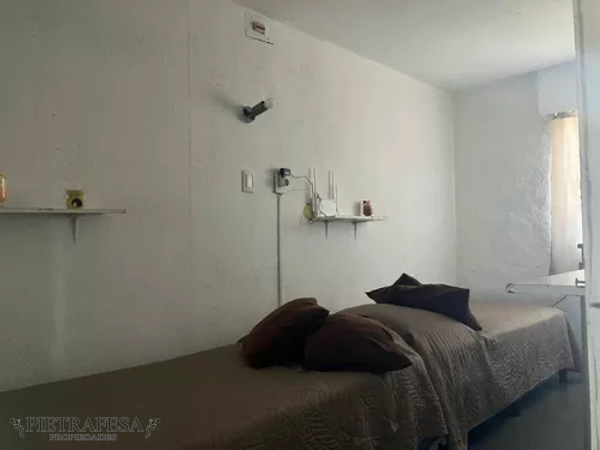 Apartamento ID.12764 - Apartamento en alquiler, 2dormitorios, 1baño. Malvin Norte.