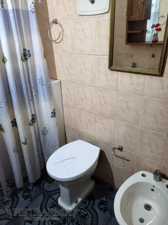 Apartamento ID.7122 - Ph en venta 2 dormitorios, 1 baño, azotea y garaje-Carlos Roxlo- Cordón
