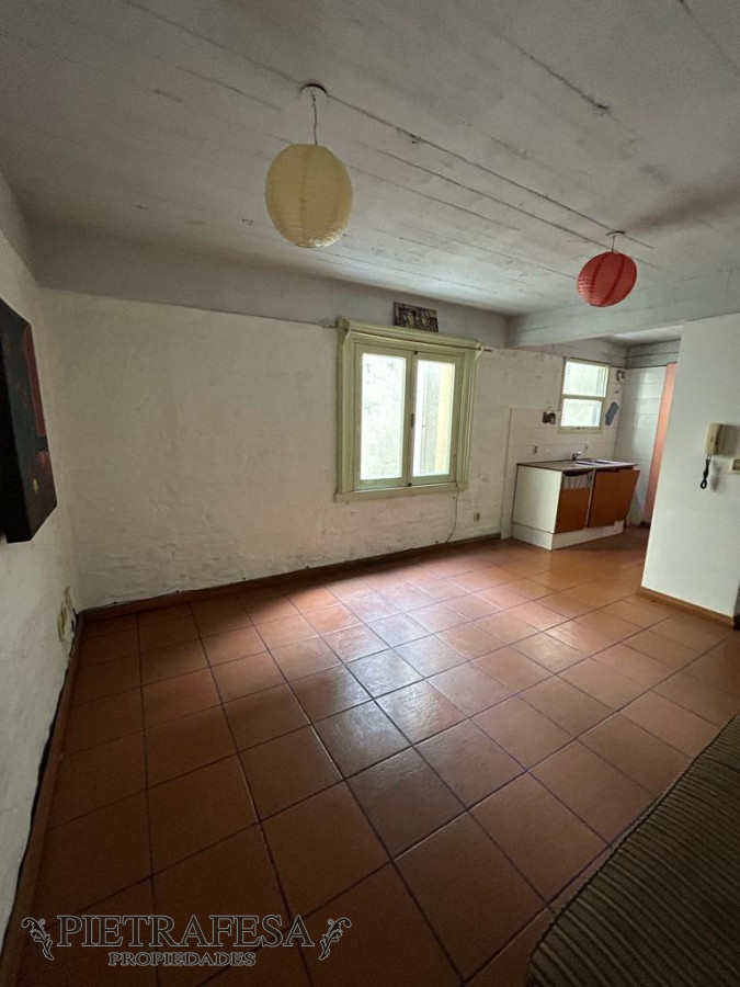 Apartamento ID.726 -  Apartamento en venta 3 dormitorios 2 baños- Cerrito- Ciudad Vieja 