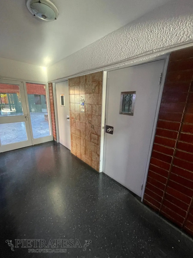 Apartamento ID.13826 - Dúplex en venta 3 dormitorios, 1 baño- Unión