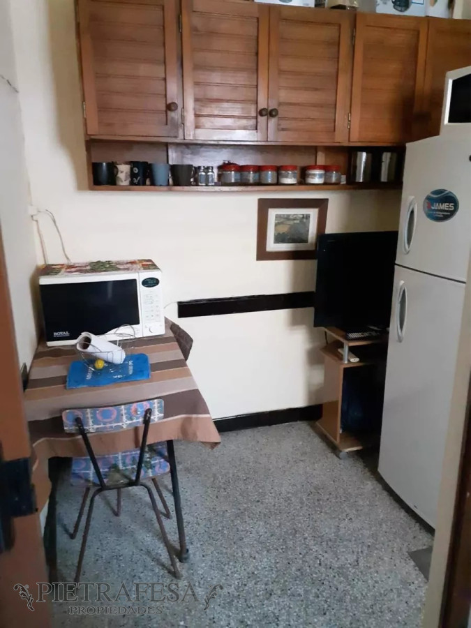 Apartamento ID.6873 - Apartamento en venta 2 dormitorios, 1 baño y patio-Comodoro Coe-Buceo