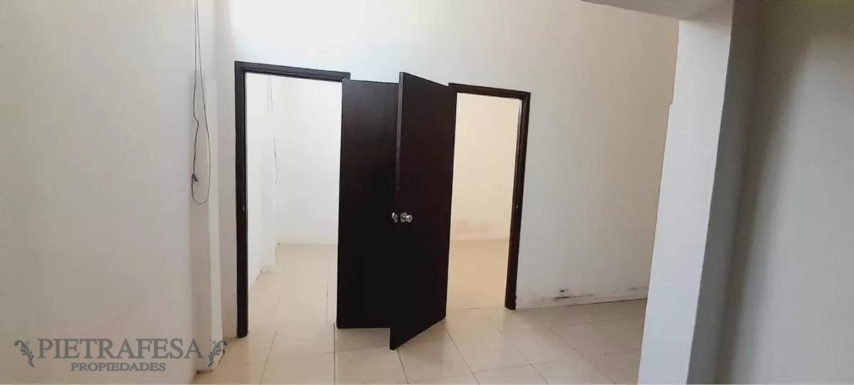 Apartamento ID.11115 - Apto con renta 2 dormitorios, 1 baño-Colón