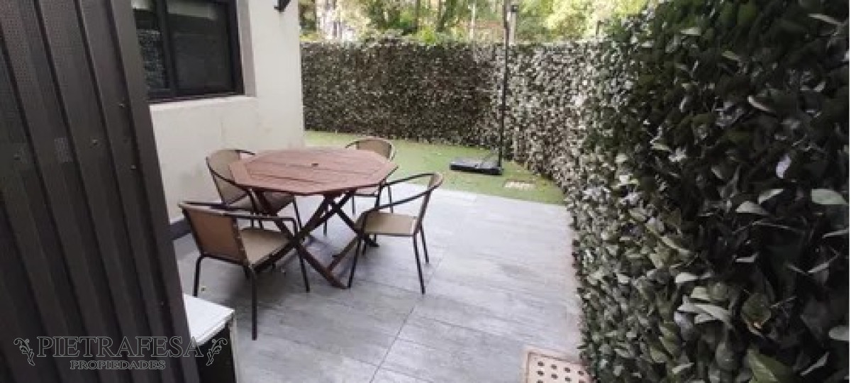 Apartamento ID.8095 - Apartamento en venta 2 dormitorios, 1 baño, patio y garaje-Avenida Millán- Prado