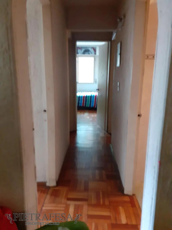Apartamento ID.3236 - Apartamento en venta con renta 3 dormitorios, 2 baños y balcón-Mercedes-Centro