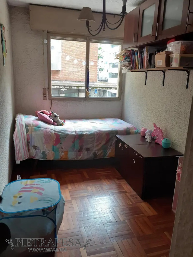 Apartamento ID.3236 - Apartamento en venta con renta 3 dormitorios, 2 baños y balcón-Mercedes-Centro