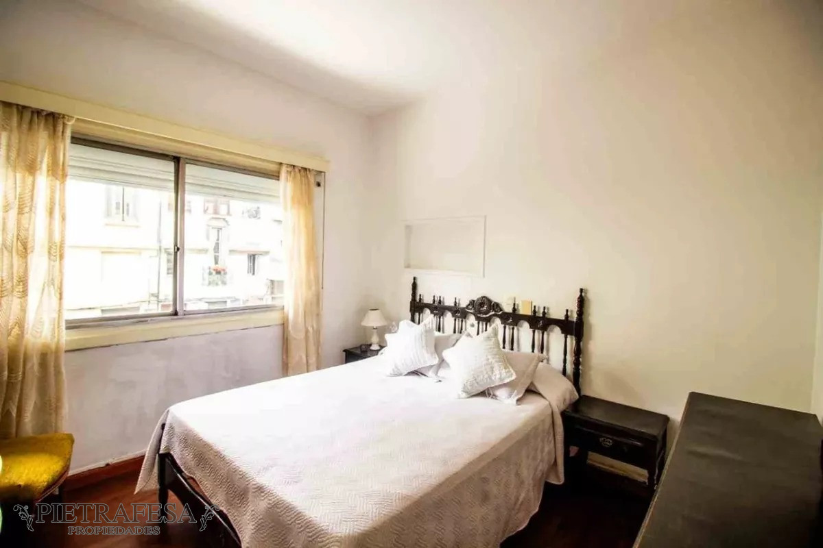 Apartamento ID.10287 - Apto en venta 4 dormitorios, 2 baños- Centro