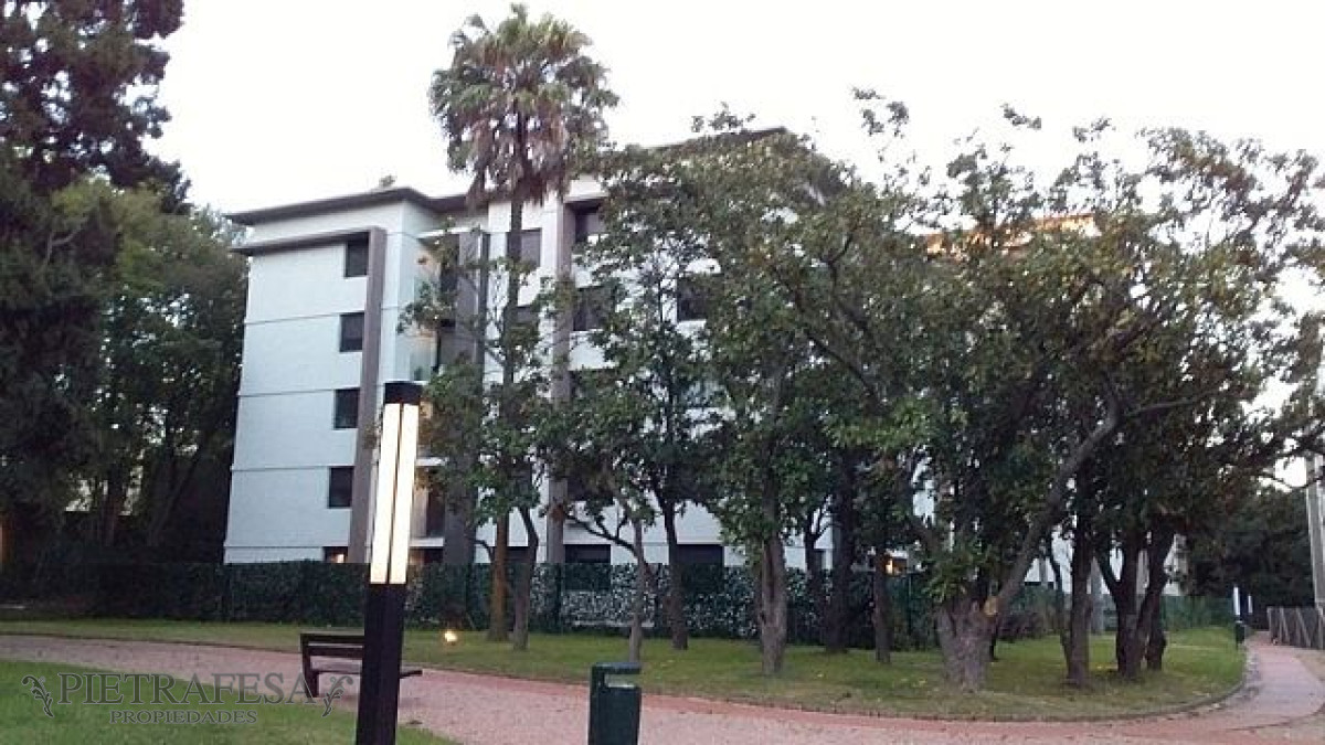 Apartamento ID.353 - Apartamento en venta con renta 3 dormitorios 2 baños - Town Park - Prado 