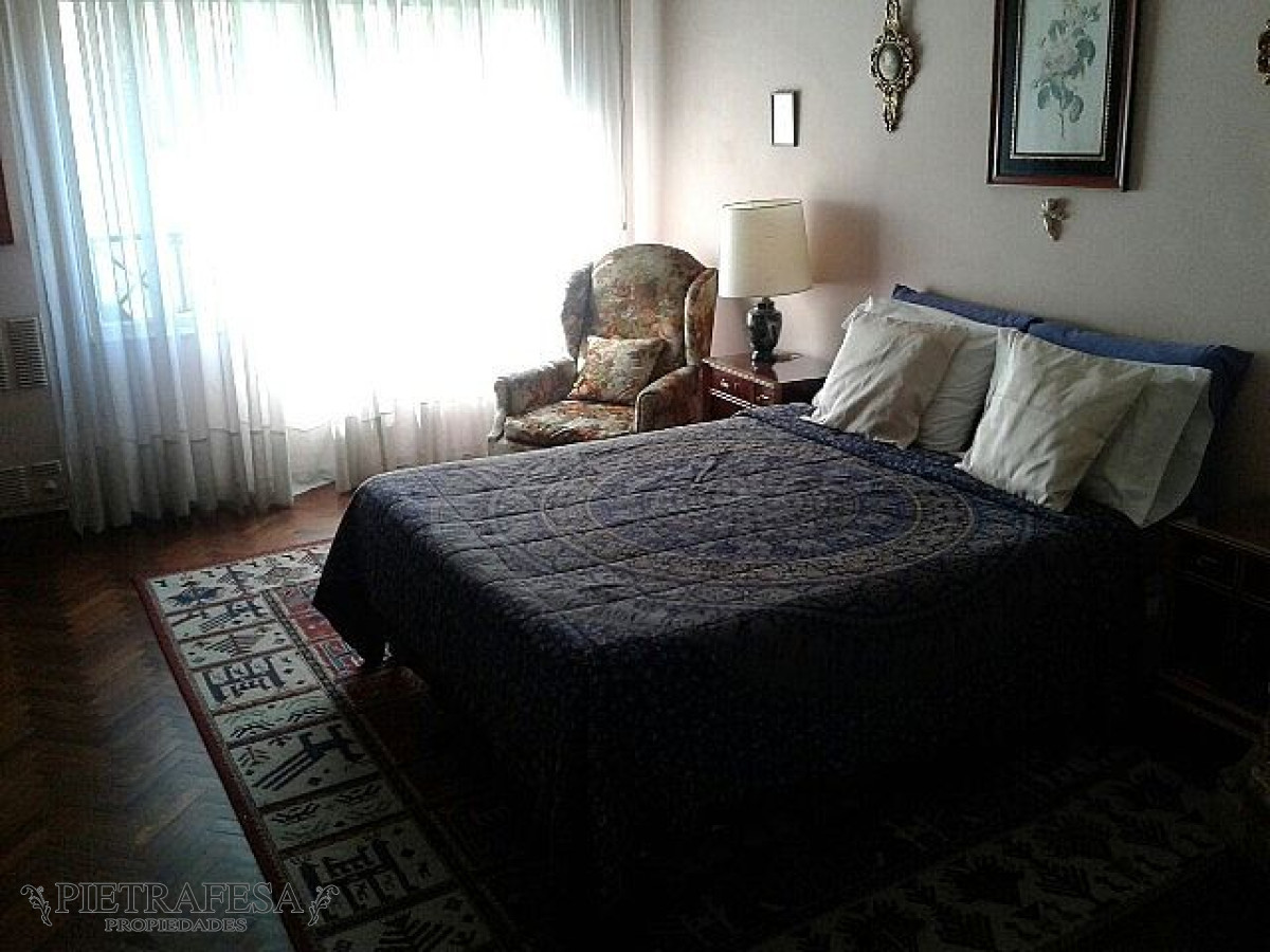 Apartamento ID.386 - Apto venta 3 dormitorios 3 baños - Av. 18 de Julio-Centro