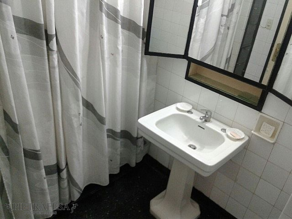 Apartamento ID.386 - Apto venta 3 dormitorios 3 baños - Av. 18 de Julio-Centro
