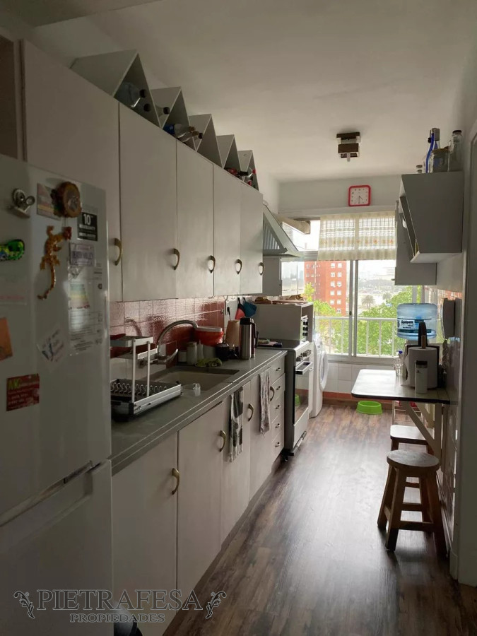 Apartamento ID.8196 - Apartamento en venta, 3 dormitorio, 2 baños, terraza y cochera- Cebollatí -Palermo