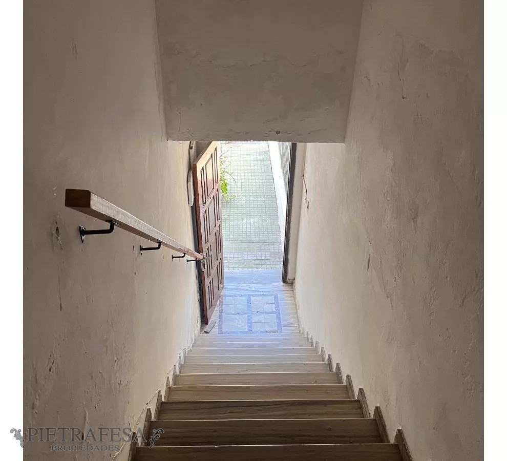 Apartamento ID.8604 - Ph en venta 2 dormitorios, 1 baño y azotea-Felipe Sanguinetti-Unión