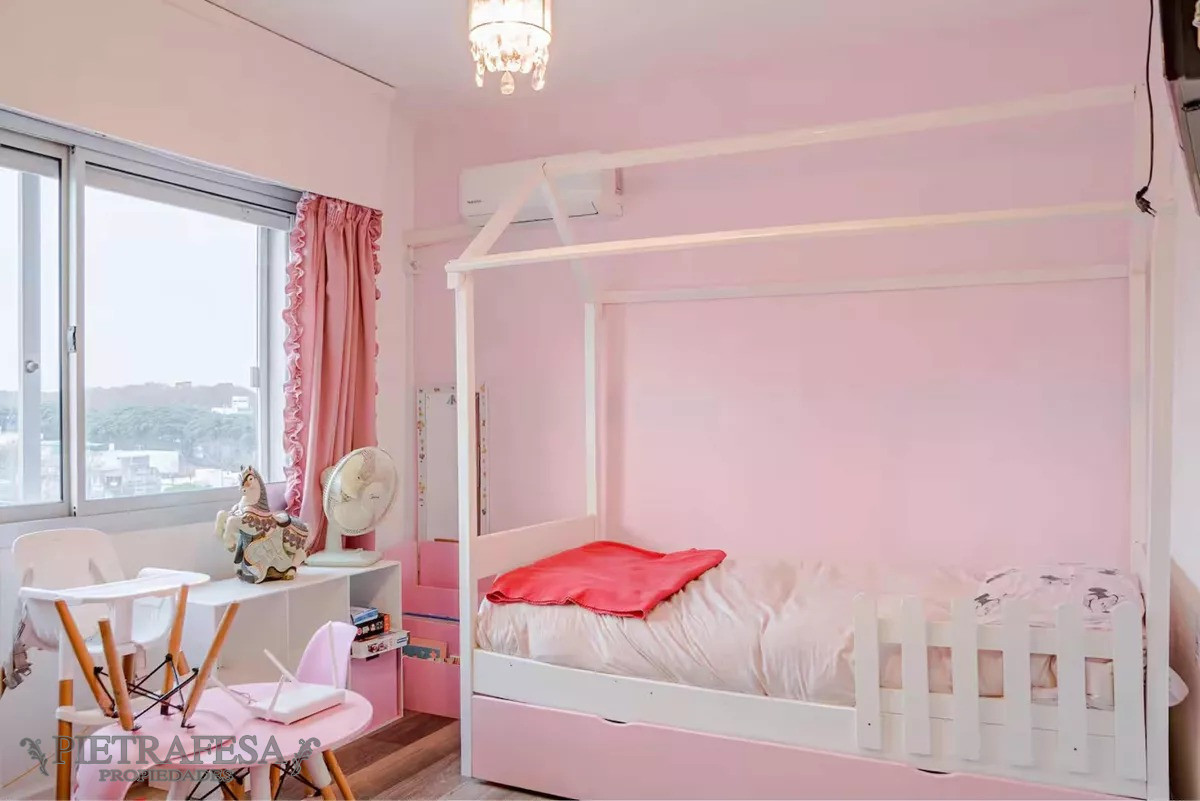 Apartamento ID.12441 - Apto en venta 3 dormitorios, terraza, garaje-Malvin 