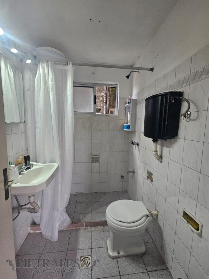 Apartamento ID.12093 - Apto en venta con renta, 2 dormitorios, 1 baño-Sayago