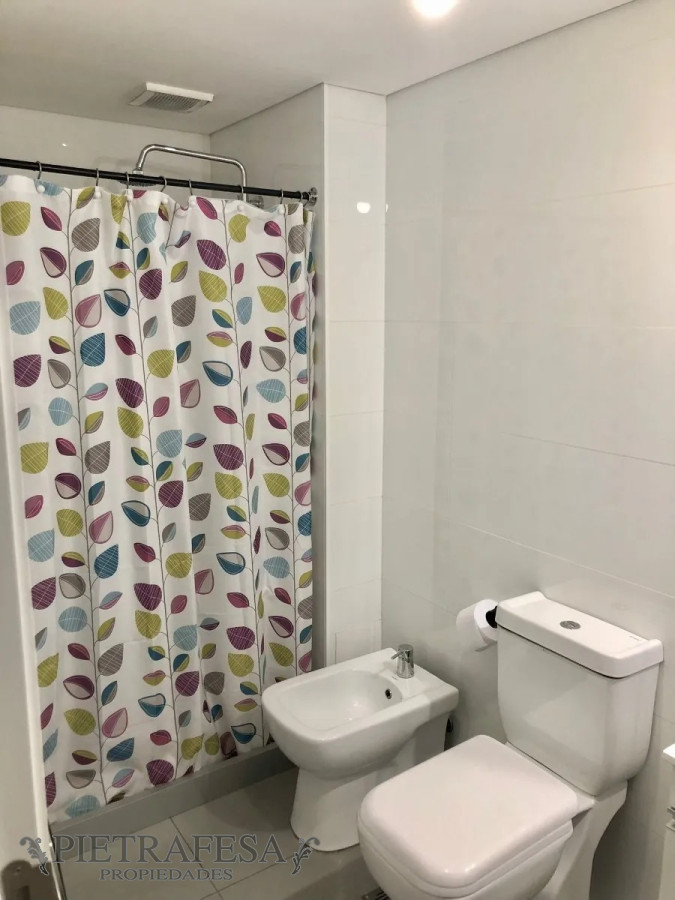 Apartamento ID.5656 - Apartamento en venta 1 dormitorio, 1 baño y terraza- La Paz- Centro