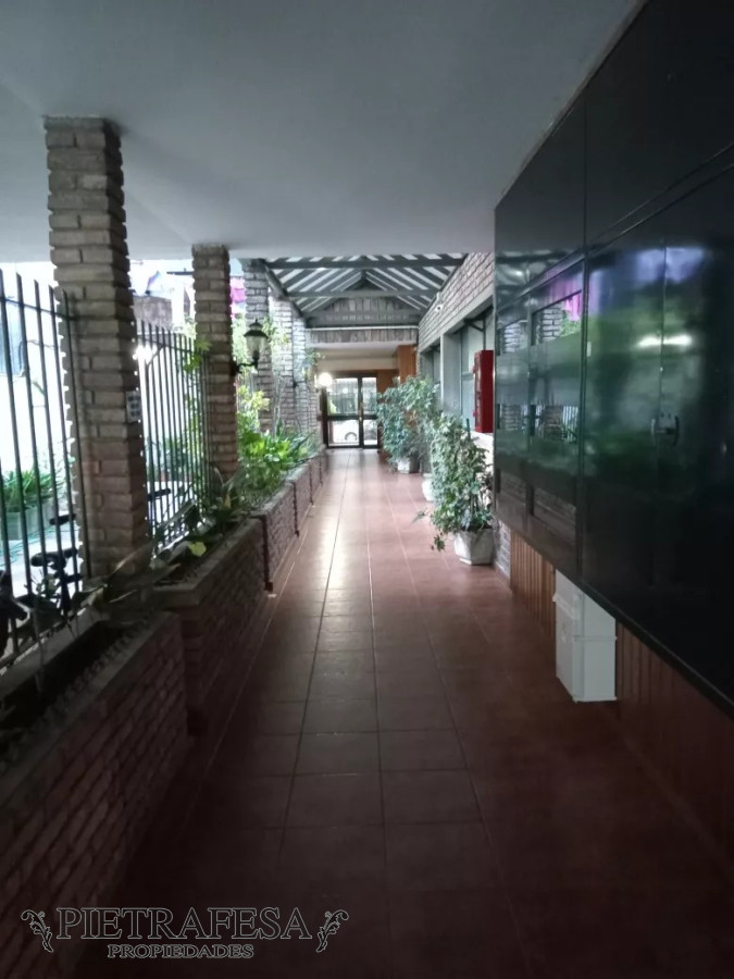 Apartamento ID.8127 - Apartamento en venta 3 dormitorios, 1 baño-Canelones , Centro